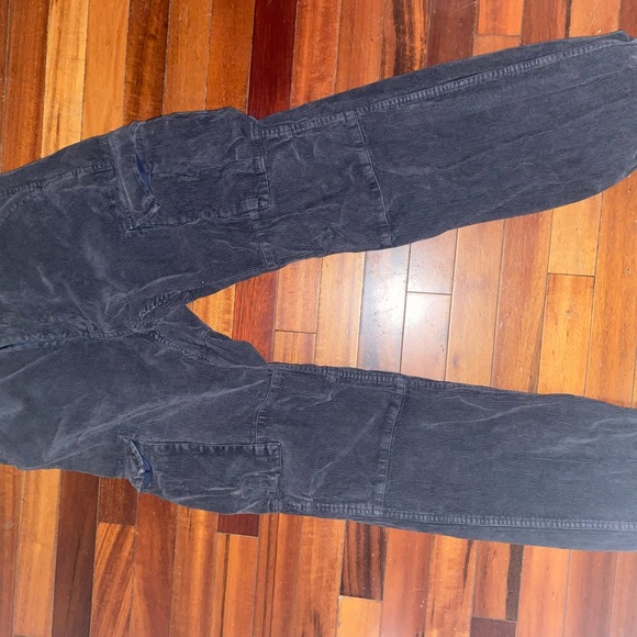 Cargo/Carpenter Jogger | Brandy Melville | size S **please read listing for size - Picture 5 of 6